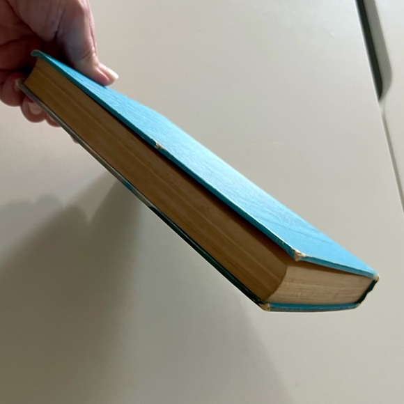 The Hardy Boys Detective Handbook Antique Book - Picture 6 of 7